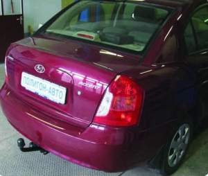 Фаркоп HYUNDAI Accent седан 2006-2010 Фаркоп HYUNDAI Accent седан 2006-2010